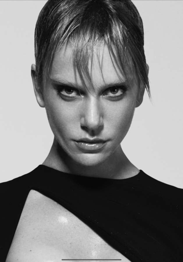 Independent_Model_Management_Valentina_Ferrer_Portfolio-25