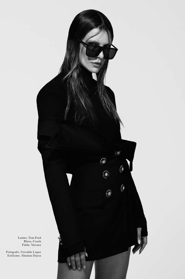 Independent_Model_Management_Valentina_Ferrer_Portfolio-9
