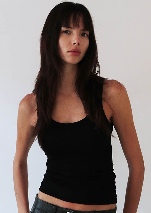 _0003_8-adriana-m-selects-2025-imm-agency-group