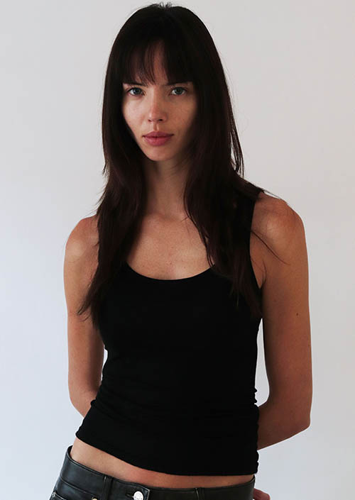 _0004_7-adriana-m-selects-2025-imm-agency-group