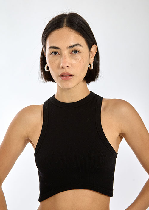_0007_3-veronica-2025-imm-agency-group